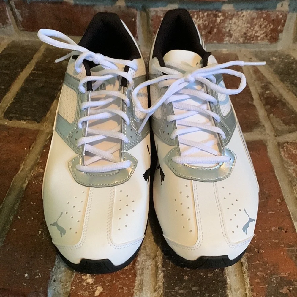 Puma Women’s Tazon 6 White/Silver Sneakers sz 10.5 NWOB - Picture 4 of 5